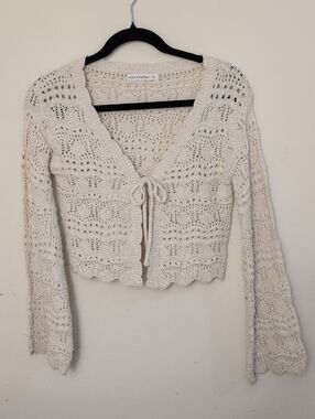 moon & madison Crochet Tie-Front Cropped Cardigan in Cream